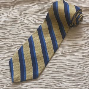 Van Heusen Preppy College Stripe Mens Tie